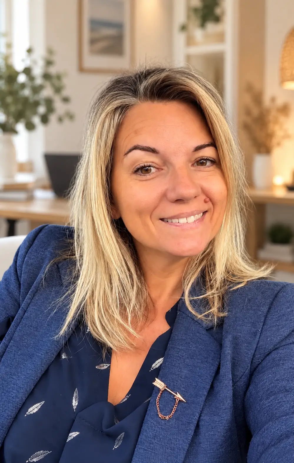 Portrait professionnel dans un bureau